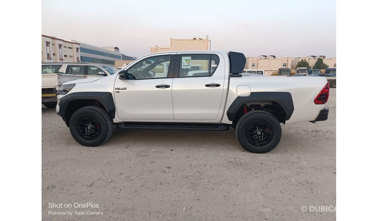 Toyota Hilux GR Sport 4.0L