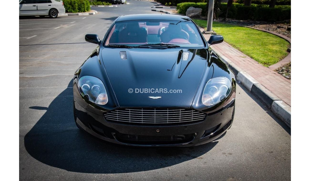 Aston Martin DB9