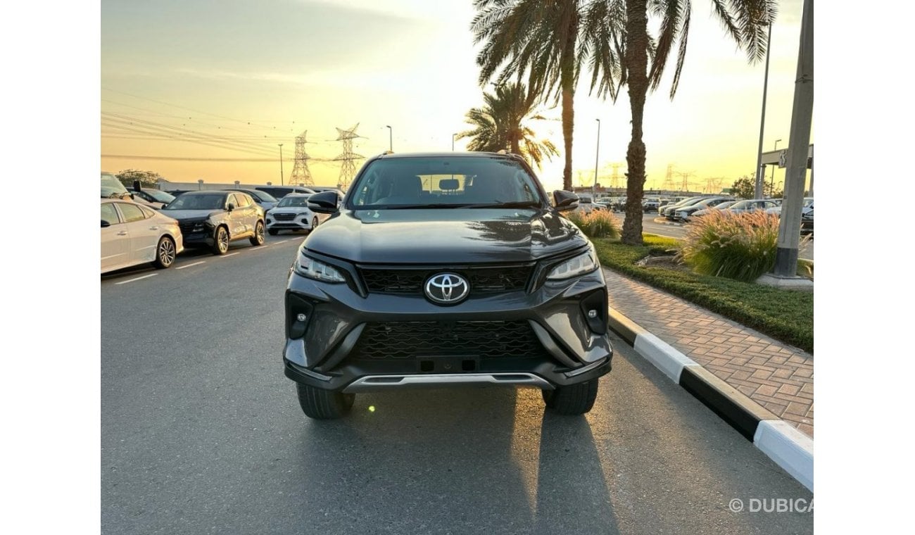 Toyota Fortuner English