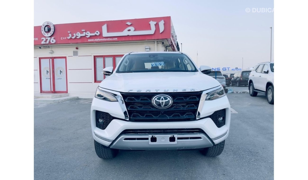 تويوتا فورتونر TOYOTA FORTUNER 2.8L DIESEL 4WD SR5 2024 MODEL (with radar and 360 degree cameras)