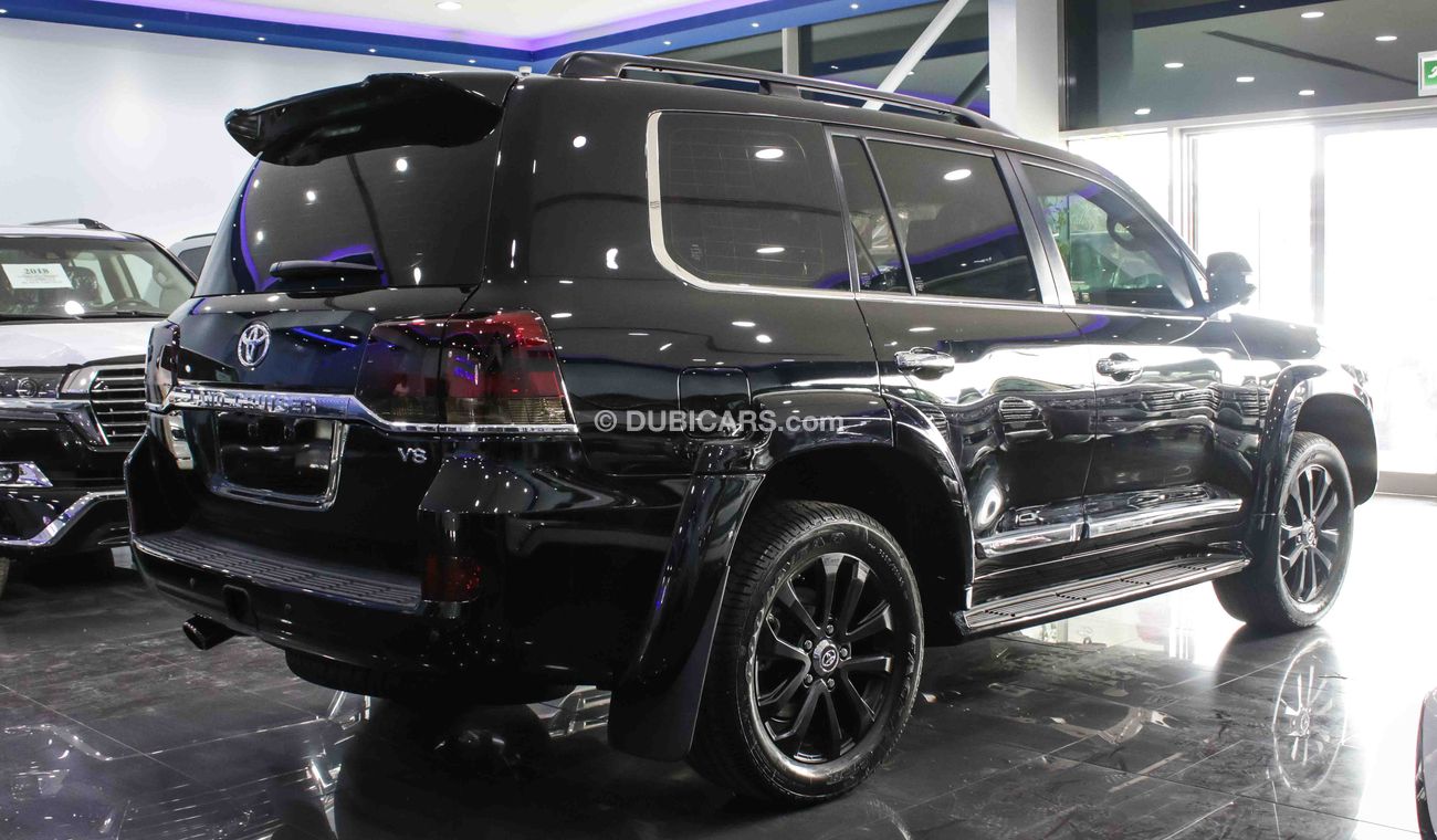 Toyota Land Cruiser Black Edition