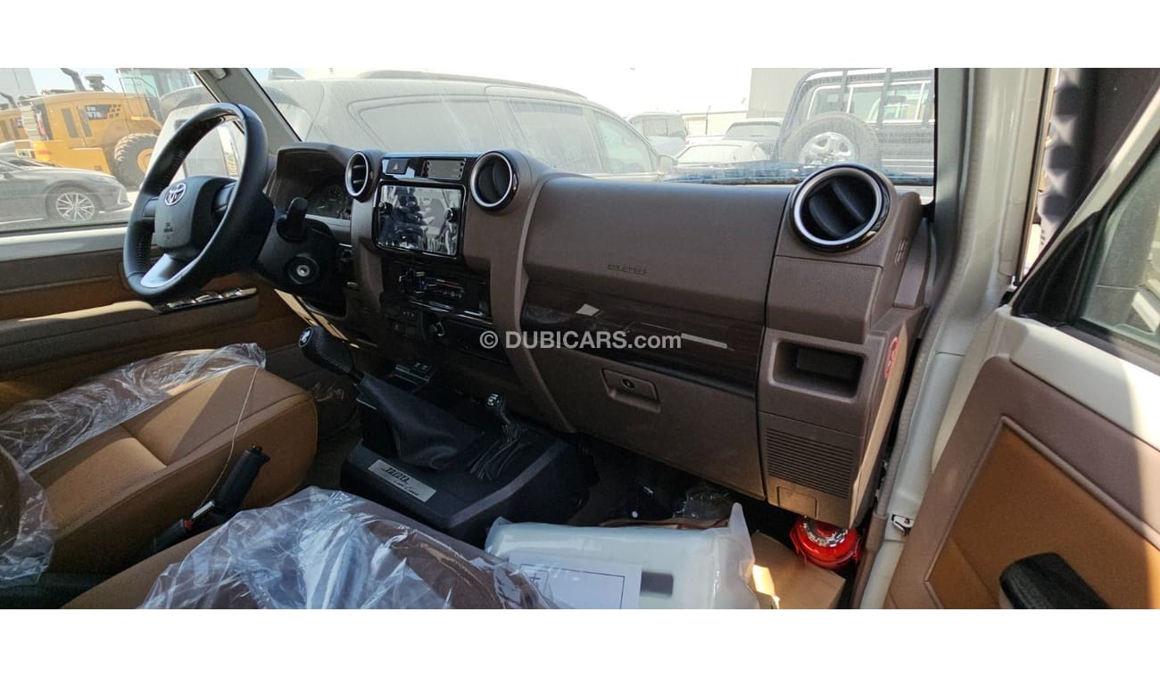 Toyota Land Cruiser Pick Up PICKUP DLX 4.5L