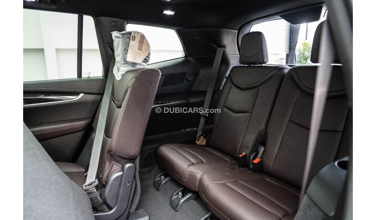 كاديلاك XT6 2022 - CADILLAC XT6 350T LUXURY - 7 SEATER - IMMACULATE CAR