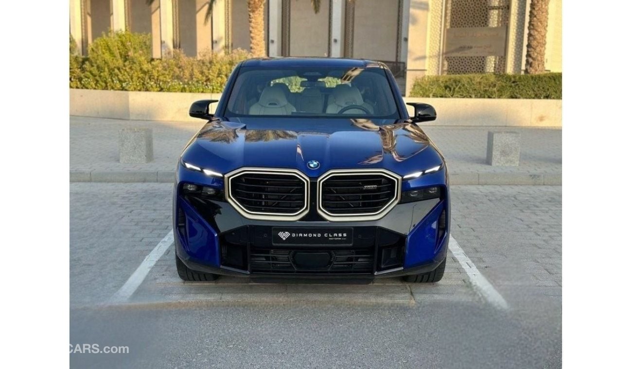 BMW XM BMW XM V8 Plug-in Hybrid AWD 4.4L Twin-Turbo+Electric Motor 2023  GCC ZERO KM Service Contract  Unde