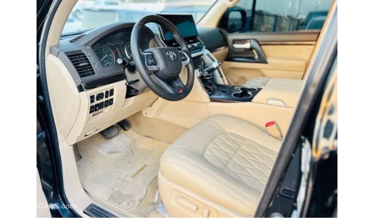 Toyota Land Cruiser GXR Toyota  2014 modified inside outside 2023 full option Top the Range left hand drive