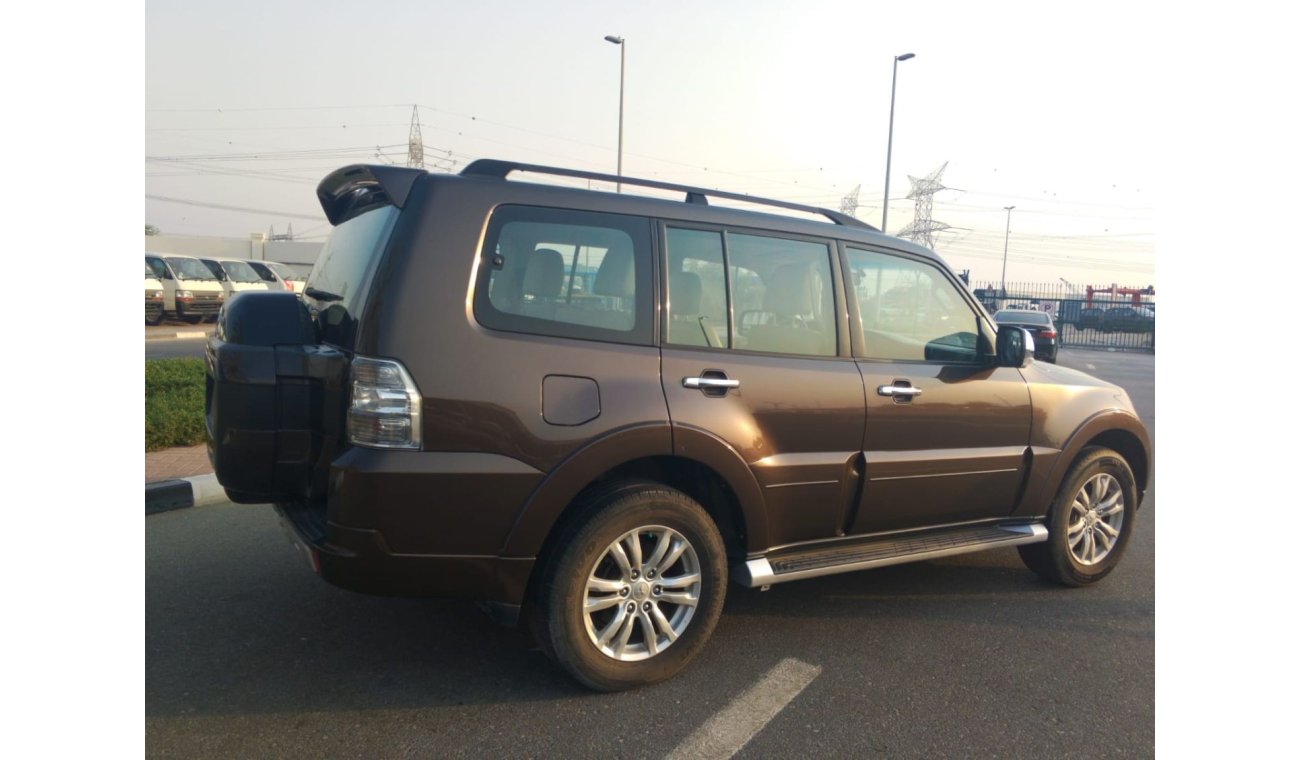 Mitsubishi Pajero Mitsubishi Pajero GLS , 5dr SUV, 3.8L 6cyl Petrol, Automatic, Four Wheel Drive