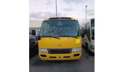 Toyota Coaster 4.2L DIESEL 30 SEATER MANUAL TRANSMISSION