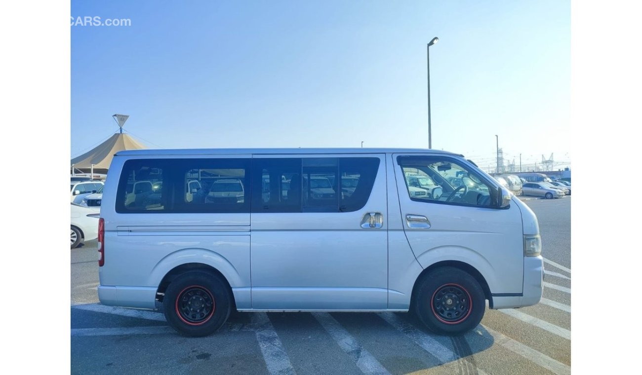 Toyota Hiace TRH200-0104773 || TOYOTA	HIACE (VAN)	2009 || CC2000	petrol	RHD	AUTO || ONLY FOR EXPORT.