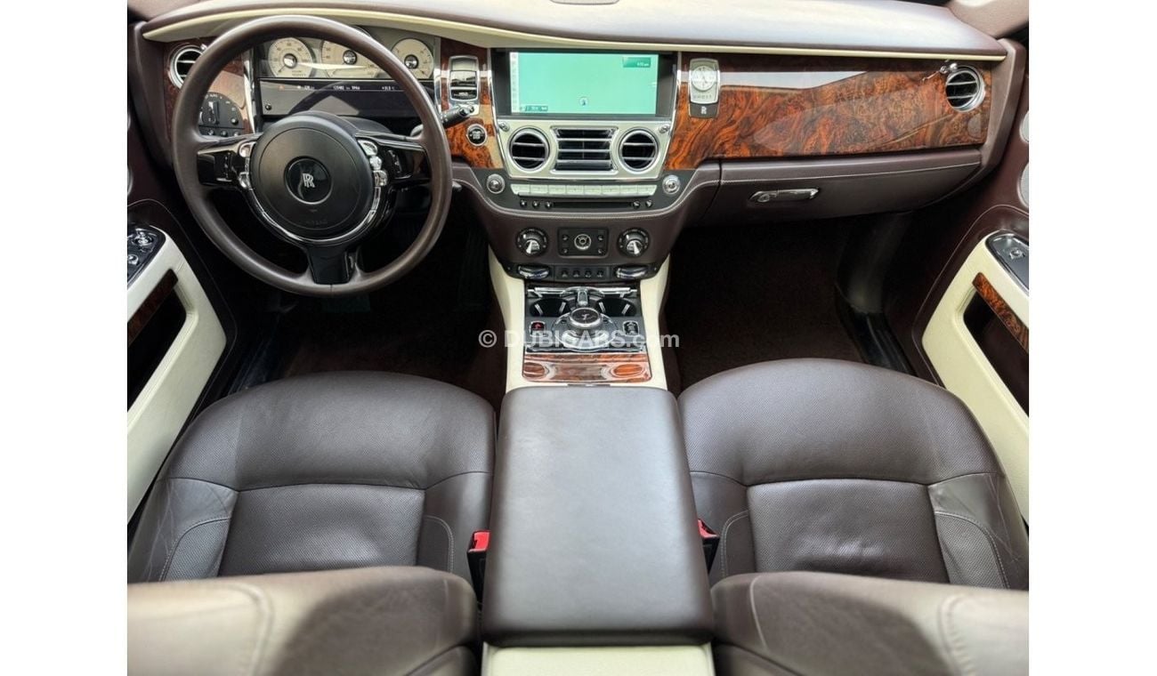 Rolls-Royce Ghost Std ROLLS ROYCE GHOST 2014 3 BOTTON