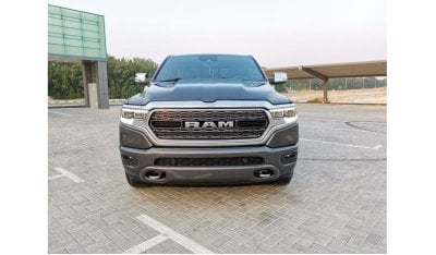 RAM 1500 Dodge RAM Limited - 2022- Grey