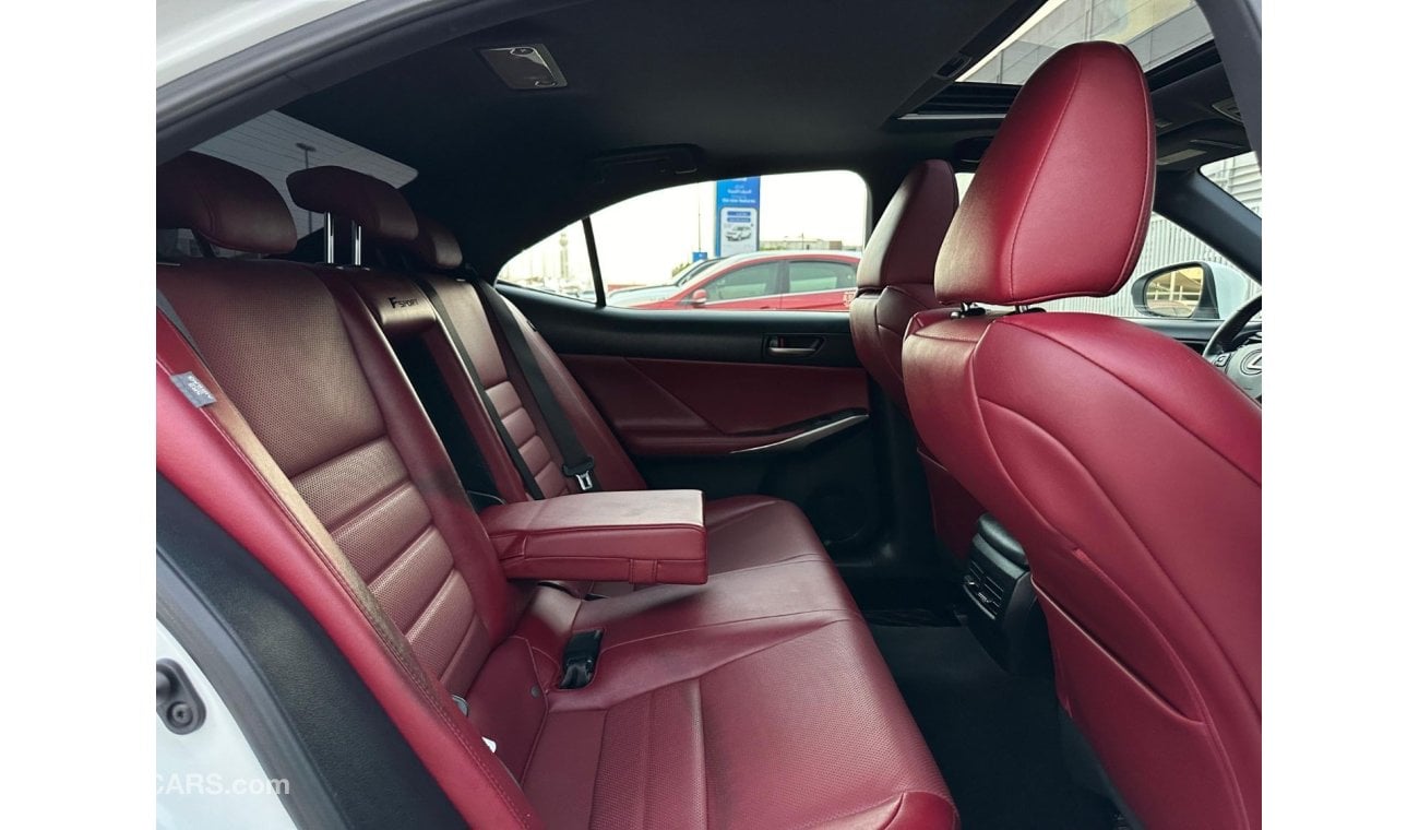 لكزس IS 300 LEXUS IS-300 F SPORT 2019 US GOOD CONDITION INSIDE OUT SIDE