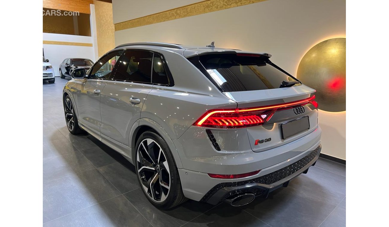 New Audi RSQ8 2024 for sale in Dubai 702367