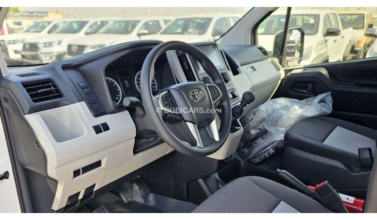 تويوتا هاياس HIACE 3.5Ltr V6 MT YM2025 REAR CAMERA REAR HEATER