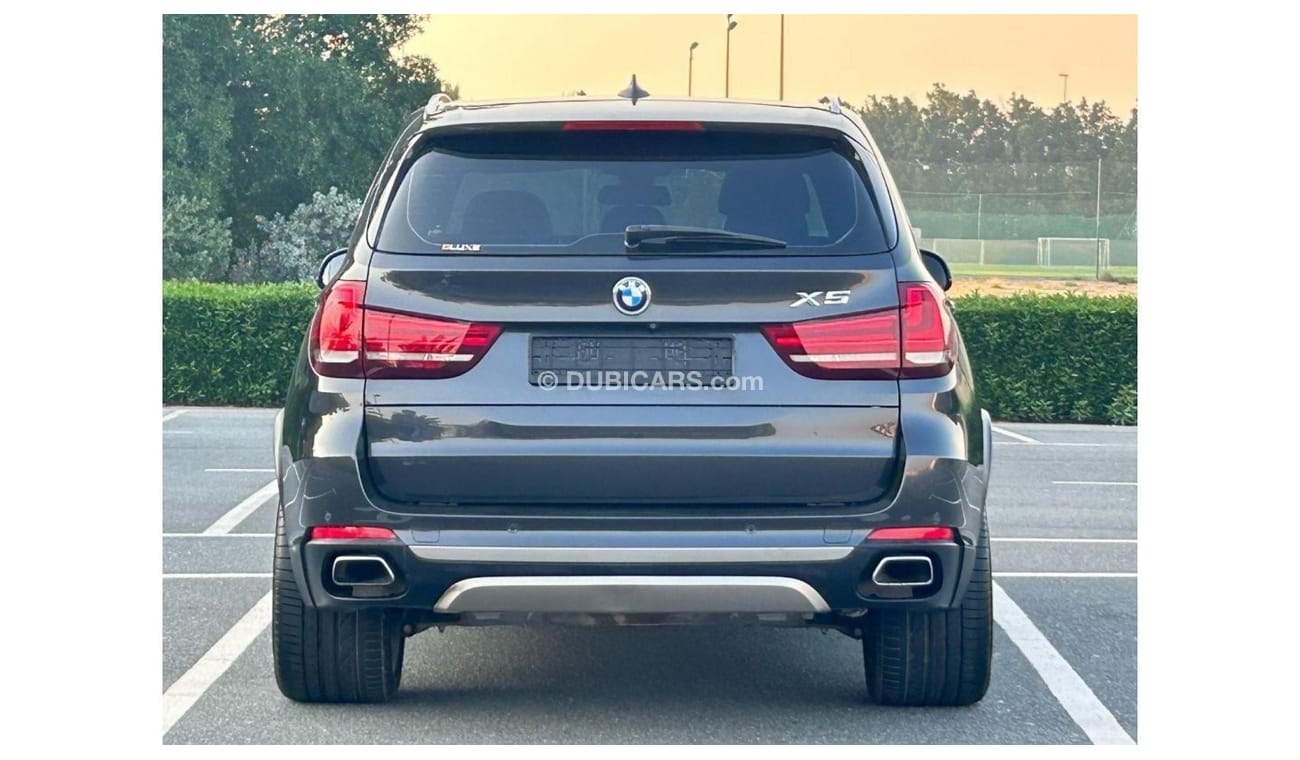 BMW X5 35i Exclusive BMW X5 2017 GCC // 2KEYS // ORGINAL PAINT // ACCIDENT FREE // PERFECT CONDITION