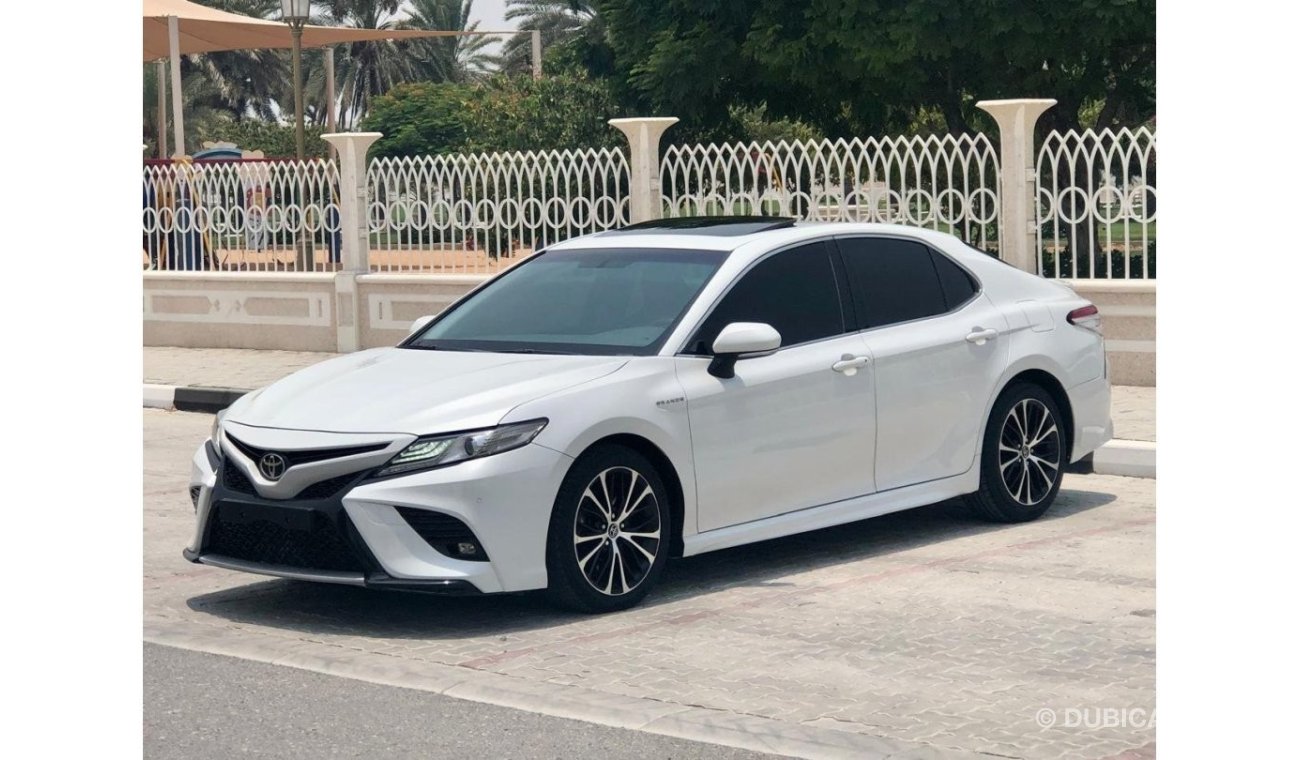 تويوتا كامري TOYOTA Camry Grand ،Sport ،V6 ،2018 ،GCC ،Top of range, service history