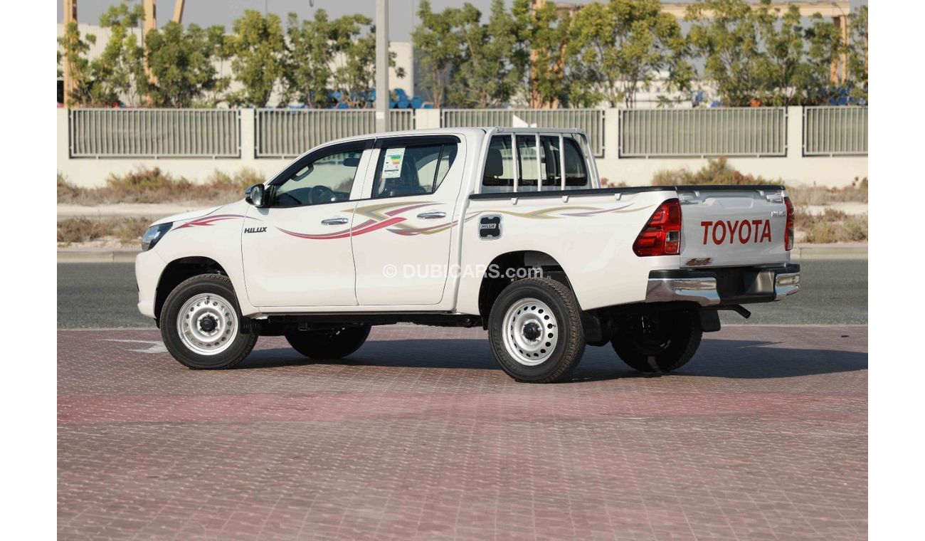 تويوتا هيلوكس 2025 TOYOTA HILUX LOW 2.7 - PLATINUM WHITE PEARL inside BLACK | Export Only