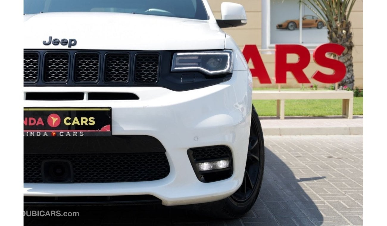 جيب جراند شيروكي Jeep Grand Cherokee SRT 2019 GCC under Warranty with Flexible Down-Payment.