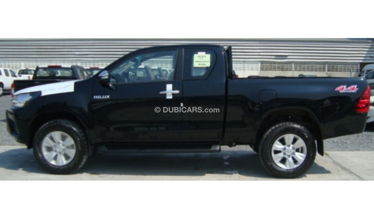 Toyota Hilux SMARTCAB / KING CAB 2.5L MANUAL DIESEL - 2017