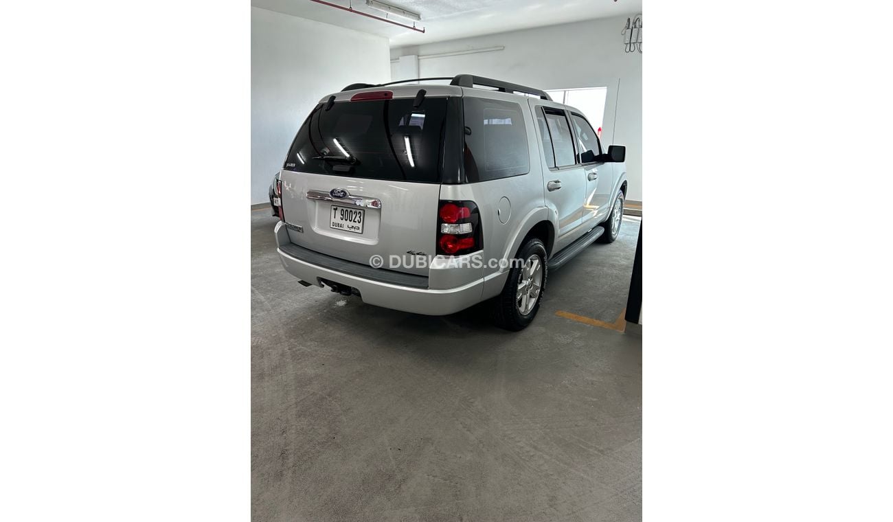 Ford Explorer XLT