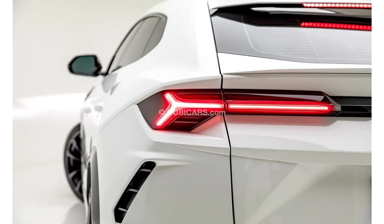 Lamborghini Urus Std GCC Spec