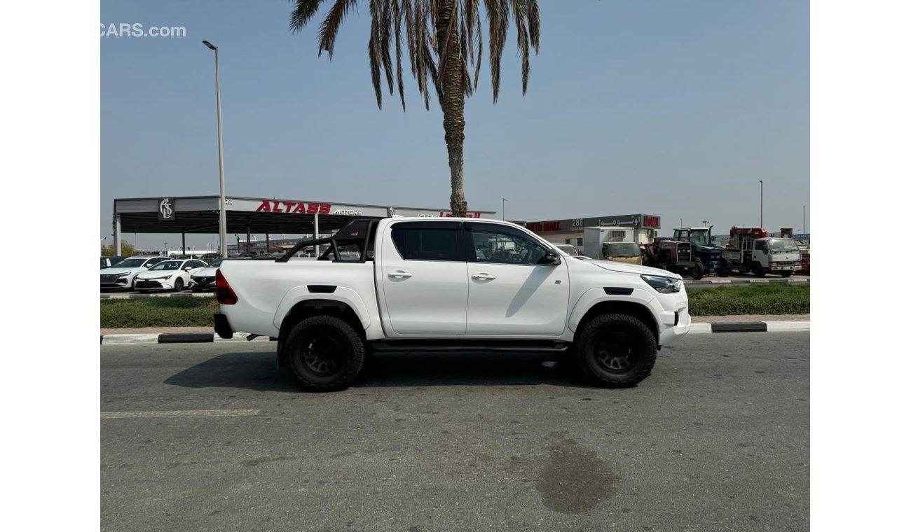 تويوتا هيلوكس TOYOTA HILUX GR SPORTS 2.4CC ديزل (اليد اليمنى) اليابان