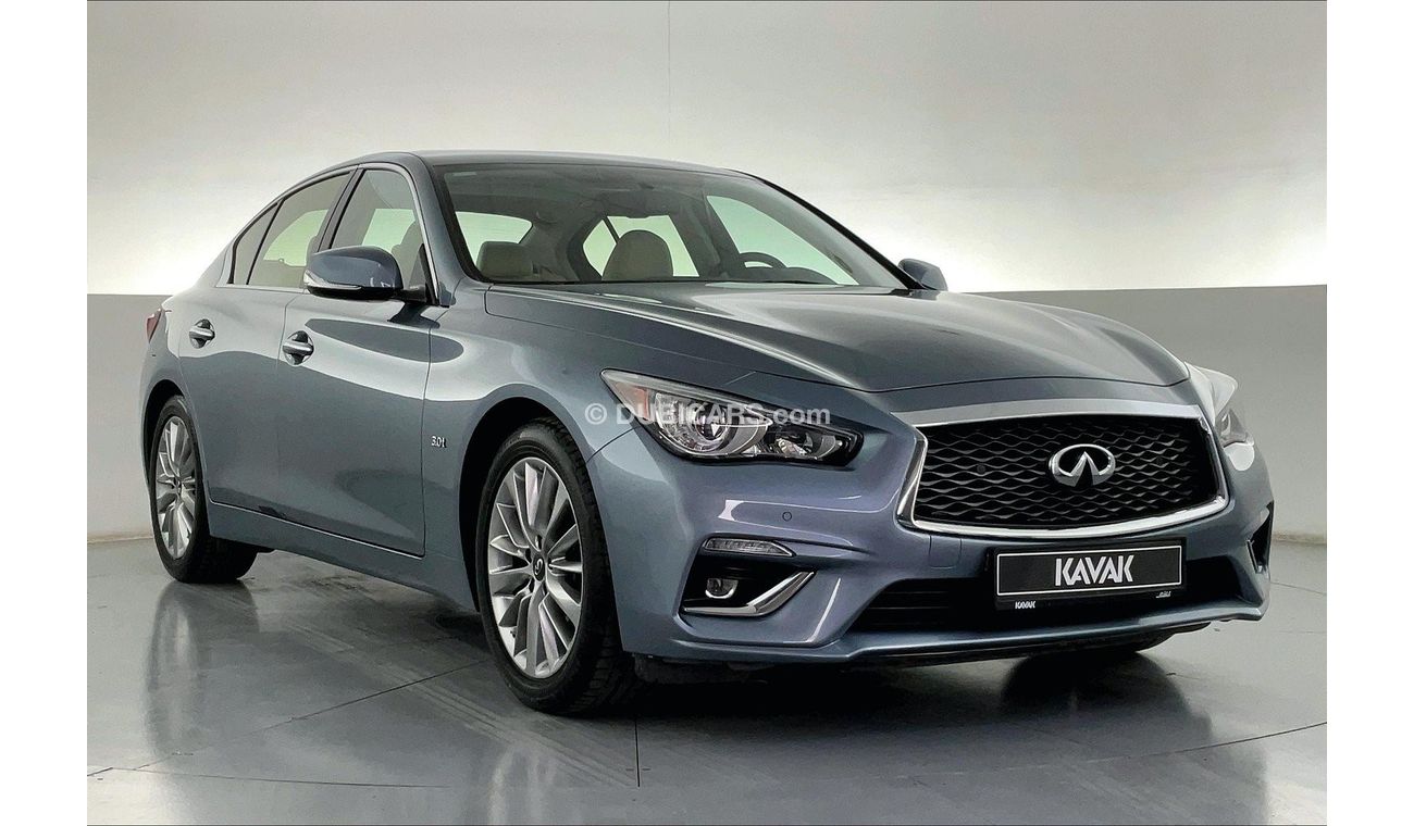 Infiniti Q50 Premium / Luxe