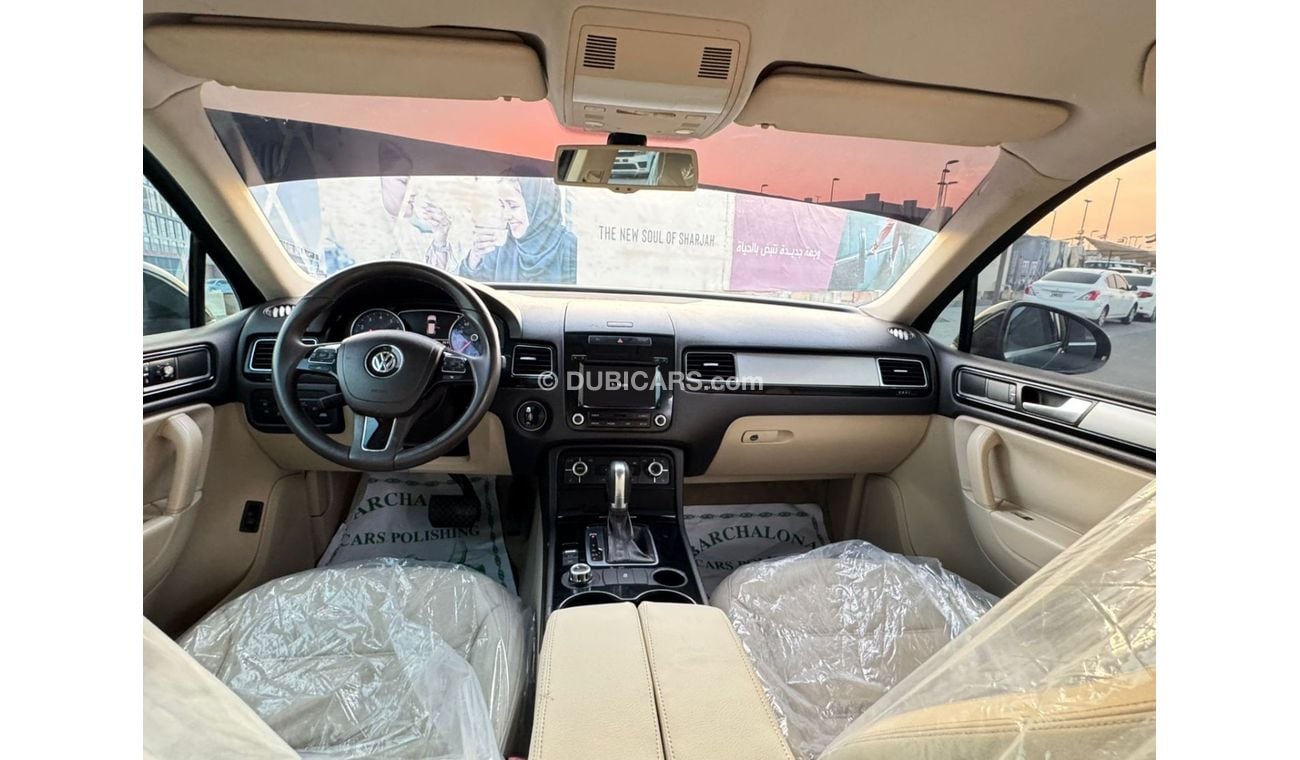 فولكس واجن طوارق SE 3.6L good condition inside and outside