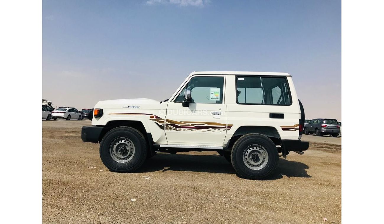 Toyota Land Cruiser Hard Top LC71 HT 2.8L DSL 3 DOOR