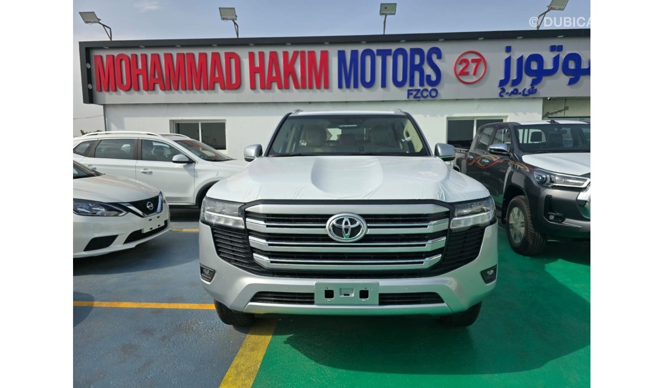 تويوتا لاند كروزر 4.0L PETROL GXR 2024 GCC