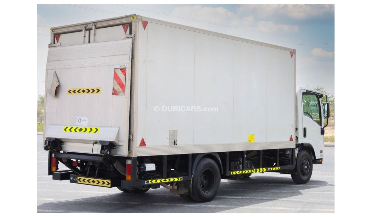 Isuzu NPR NPR | BAR CARGO-LIFT | INSULATED BOX  | GCC SPECS AND EXCELLENT CONDITION