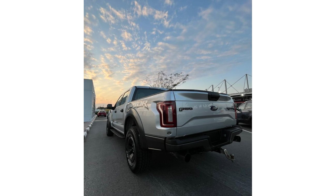 Ford F 150 Raptor 2017 Ford RAPTOR gcc first owner with services  history  one year warranty