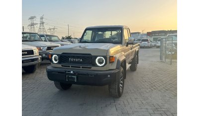 Toyota Land Cruiser Pick Up 4.0L Double Tank