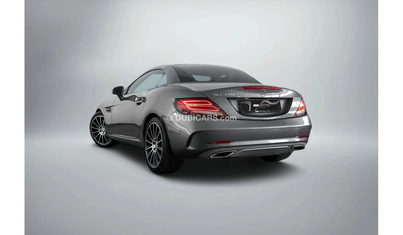 Mercedes-Benz SLC 200 Std 2.0L