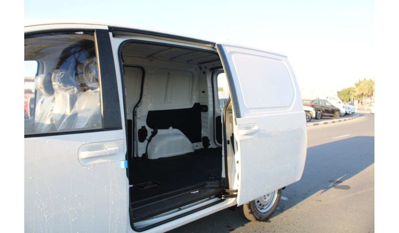 هيونداي ستاريا Cargo Van V6 3.5L 2024YM