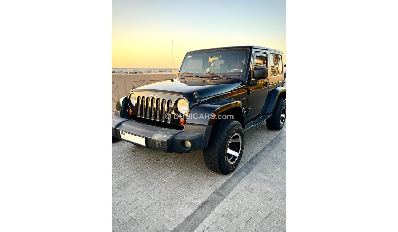 Jeep Wrangler Sahara 3.6L A/T