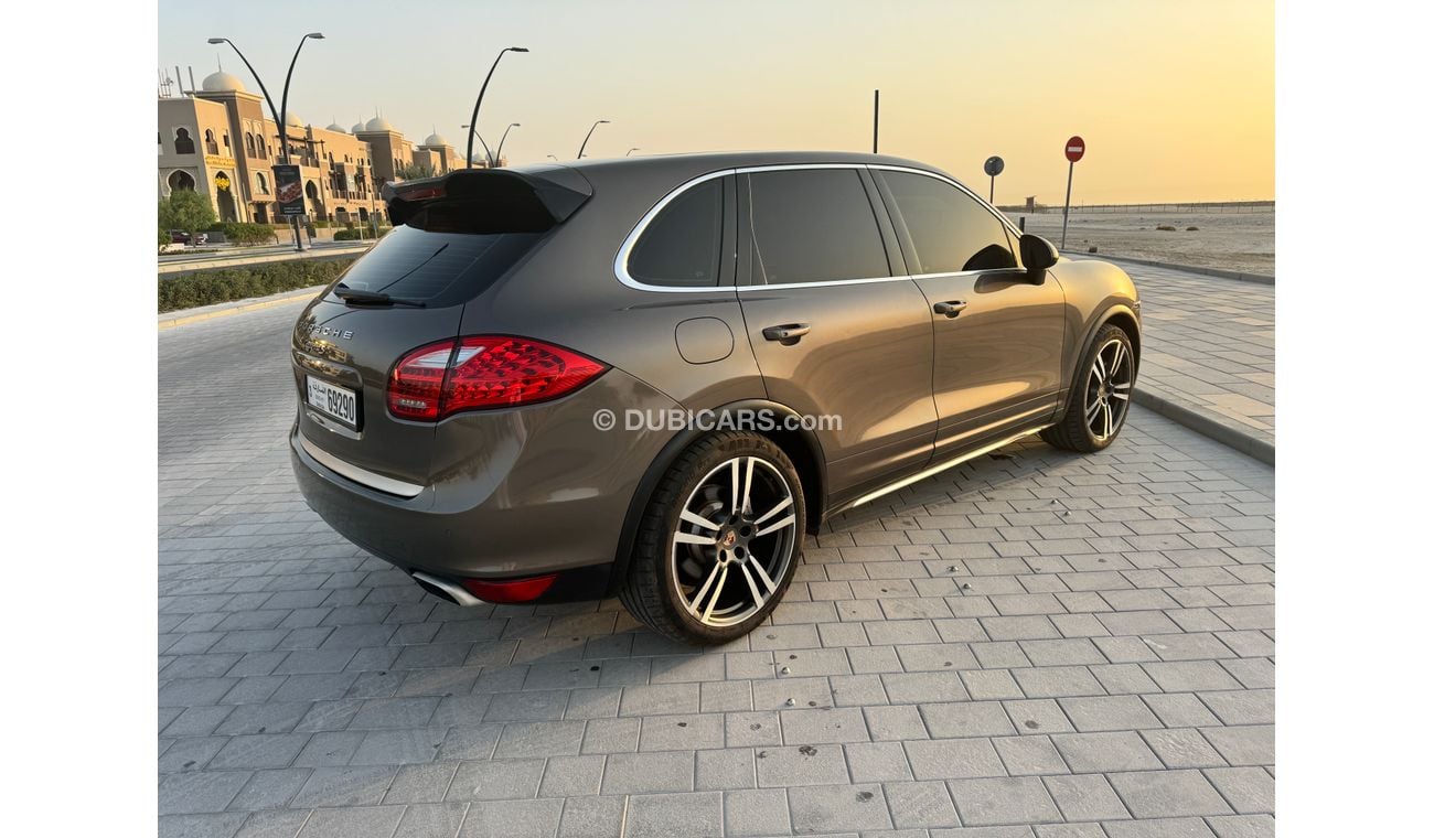 Porsche Cayenne S GCC 2013 / 143000 km