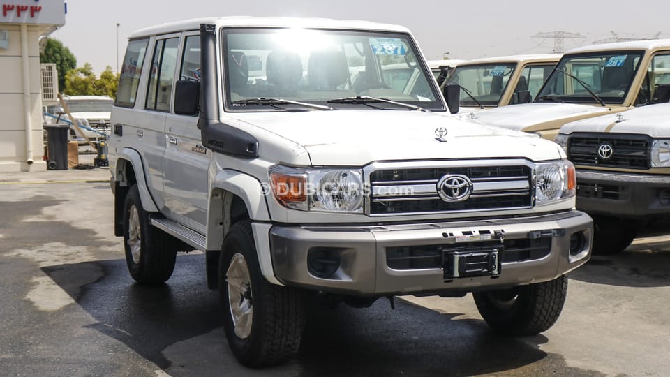 Nissan land cruiser