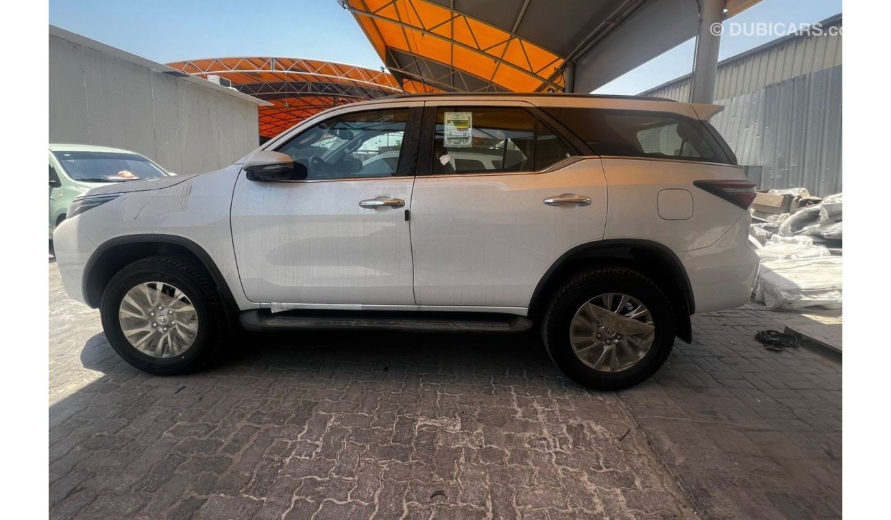 Toyota Fortuner 2.8L A/T DIESEL FULL OPTION 2024 MODEL