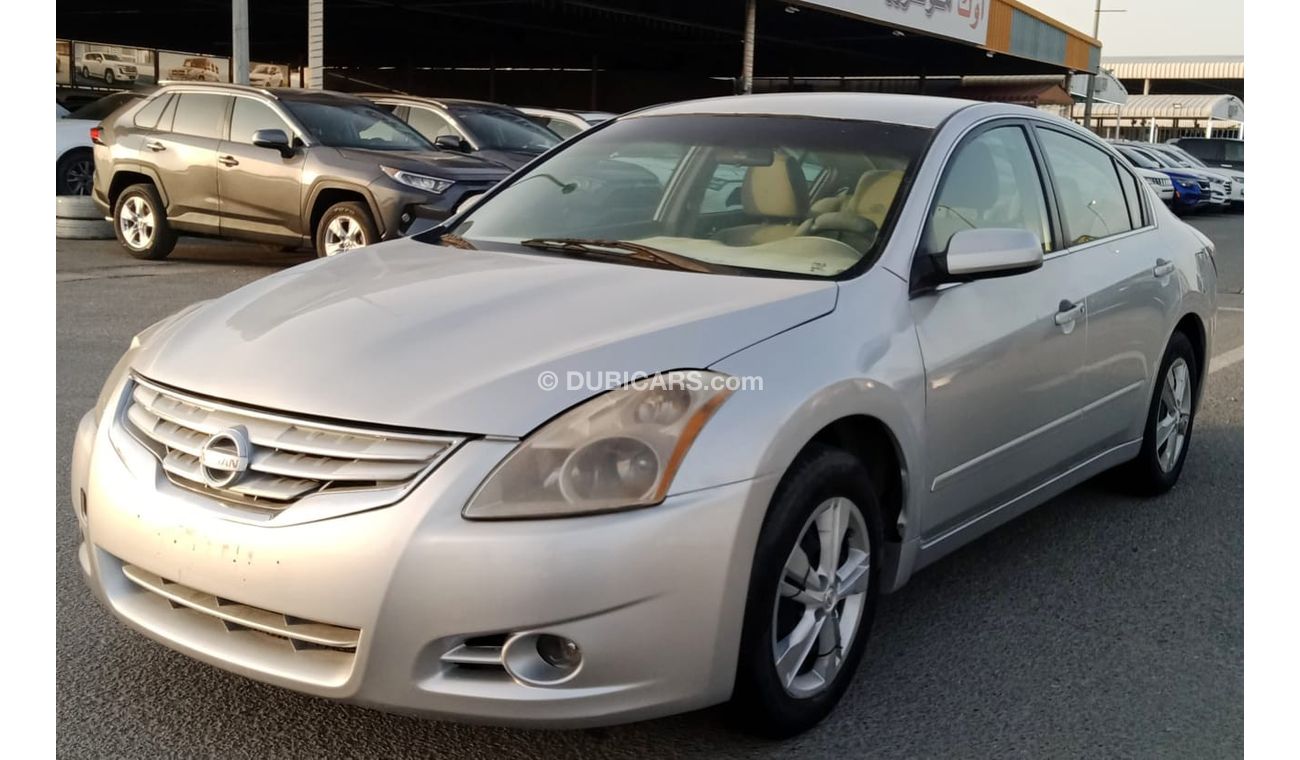 Nissan Altima Nissan Altima S V4 2.5L Model 2011