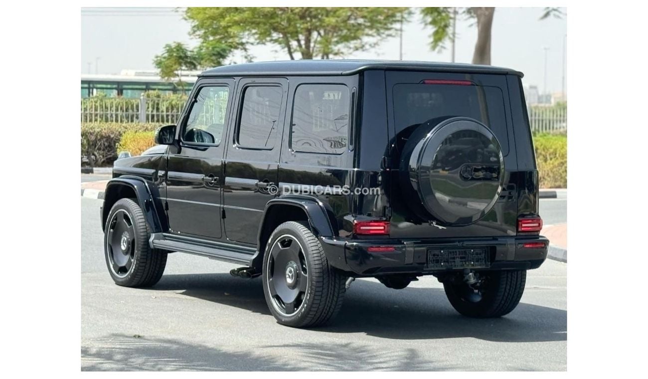 مرسيدس بنز G 63 AMG GERMAN SPEC EXPORT PRICE FULY CARBON FIBER INSIDE OUTSIDE