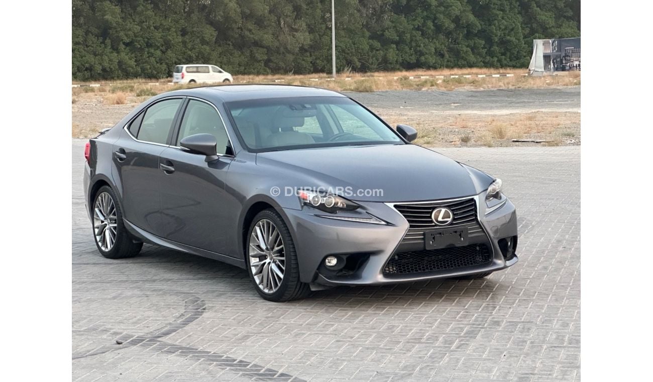 Lexus IS 200 MODEL 2016 car perfect condition inside perfect condition inside and outside