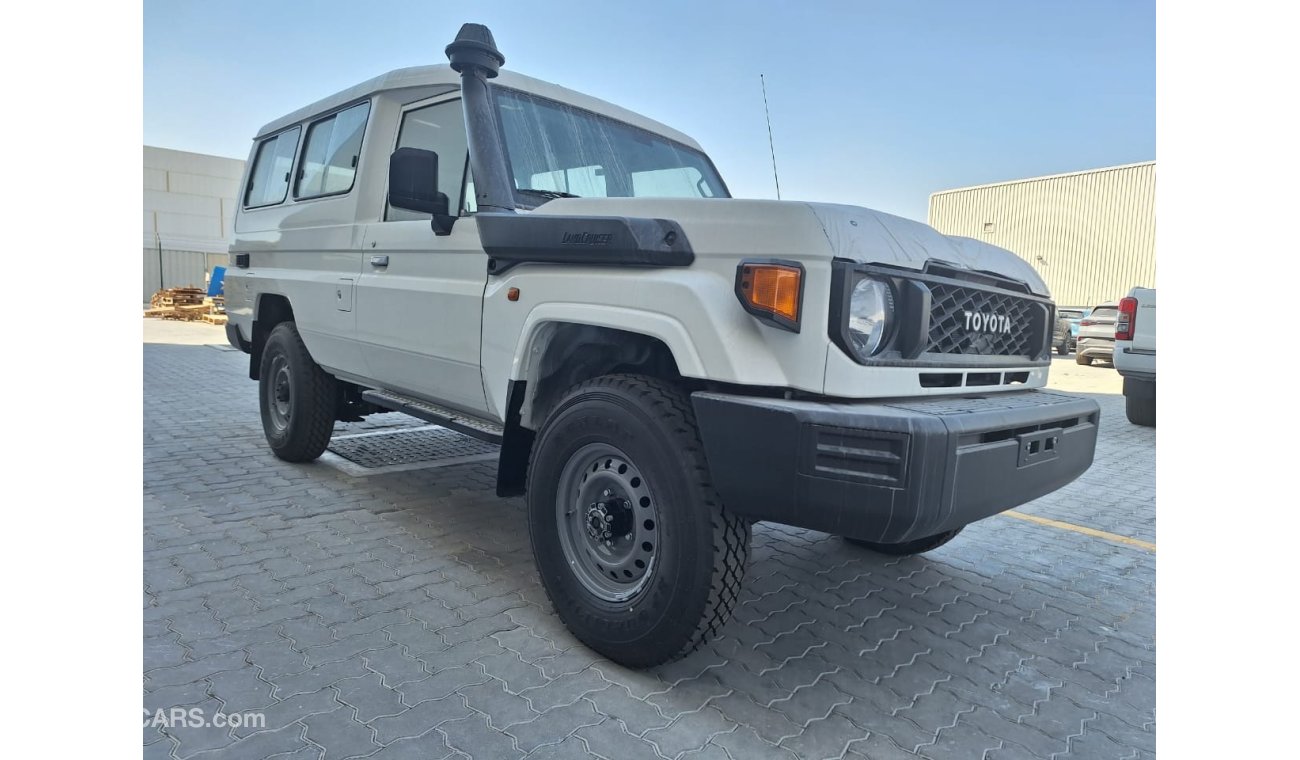 Toyota Land Cruiser Hard Top MY 2024 DIESEL FULL OPTION WITH DIFFLOCK, DVD,STEERING WHEEL CONTROL