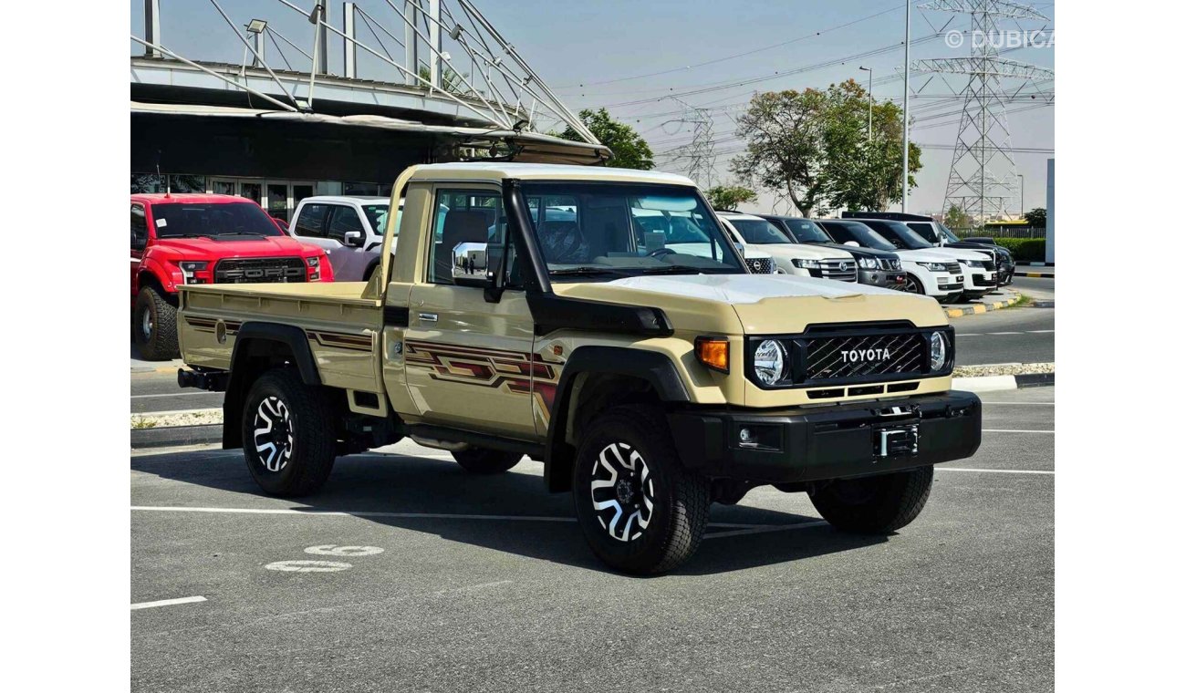 تويوتا لاند كروزر بيك آب LC79 / 2.8L V4 Diesel / A/T / Singal Cabin / 4WD / FULL Option / SPECIAL OFFER