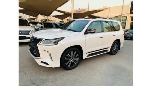 Lexus LX570