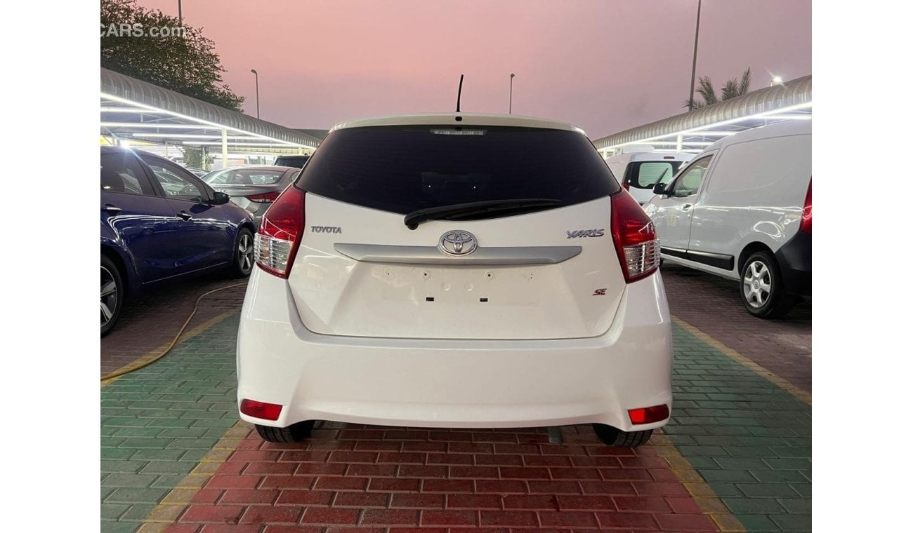 Toyota Yaris SE