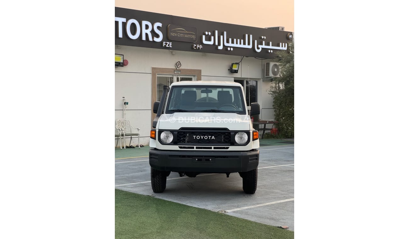 تويوتا لاند كروزر بيك آب TOYOTA LAND CRUISER D/C 4.2 V6