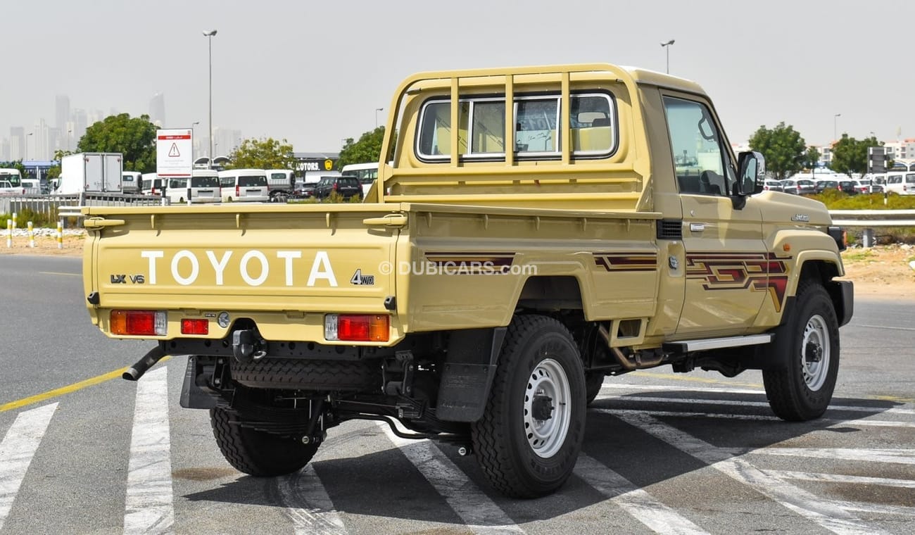 Toyota Land Cruiser Pick Up LC 79 4.0L V6 Petrol Single Cabin  M/T WINSH & DIFFLOCK