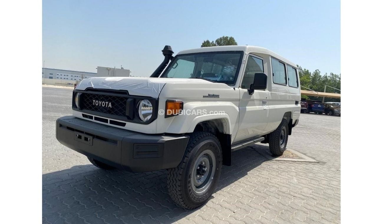 Toyota Land Cruiser Hard Top TOYOTA LC HZJ 78 4.2L MT DSL – HARD TOP