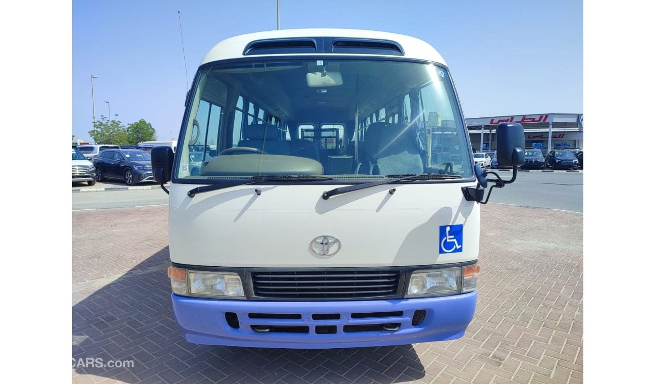 Toyota Coaster HZB50-0109409 || TOYOTA	COASTER (BUS)	2000	WHITE	4100	DEISEL	199508	RHD	MANUAL || only for export