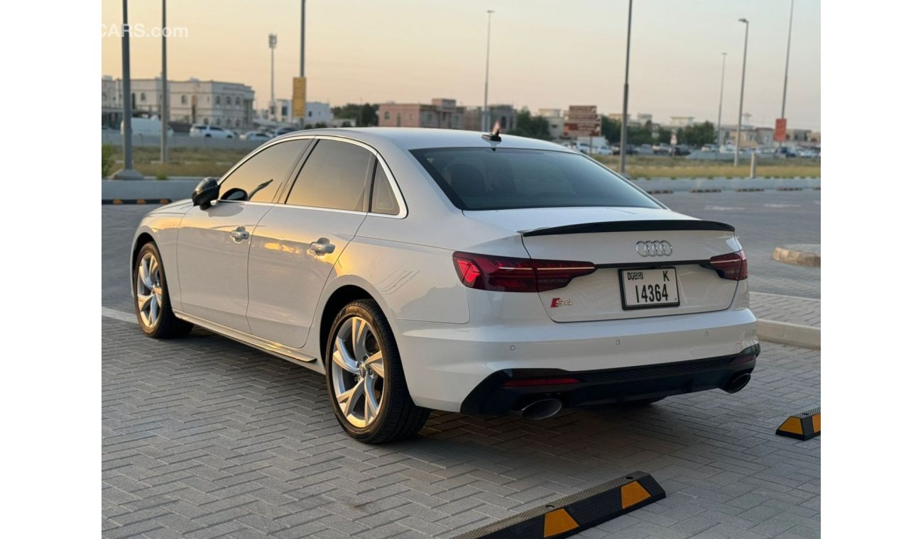 أودي S4 Audi S4 V4 2021